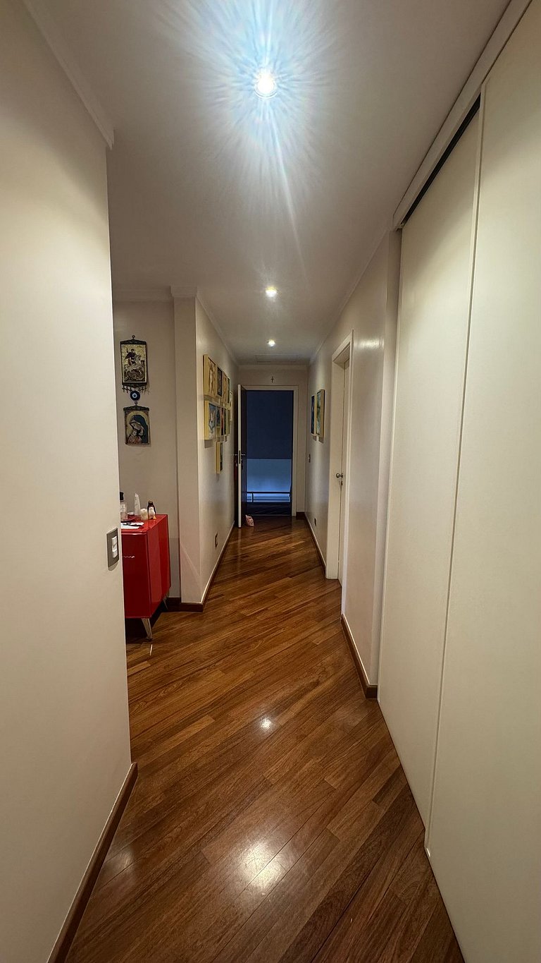 Casa em condomínio fechado - Granja Viana