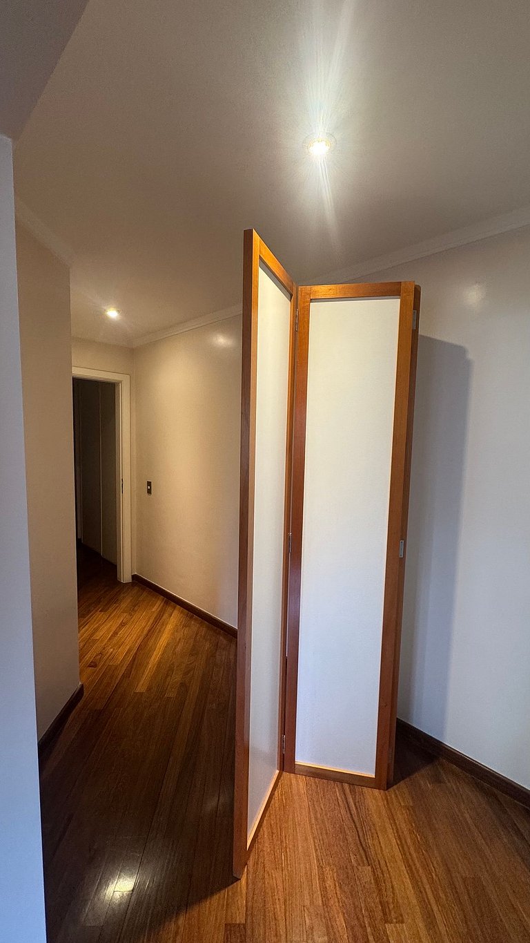 Casa em condomínio fechado - Granja Viana