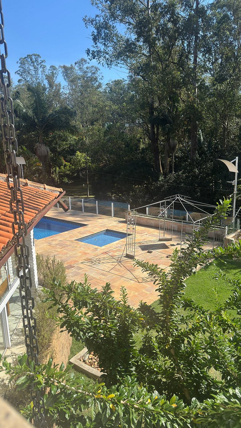 Casa em condomínio fechado - Granja Viana