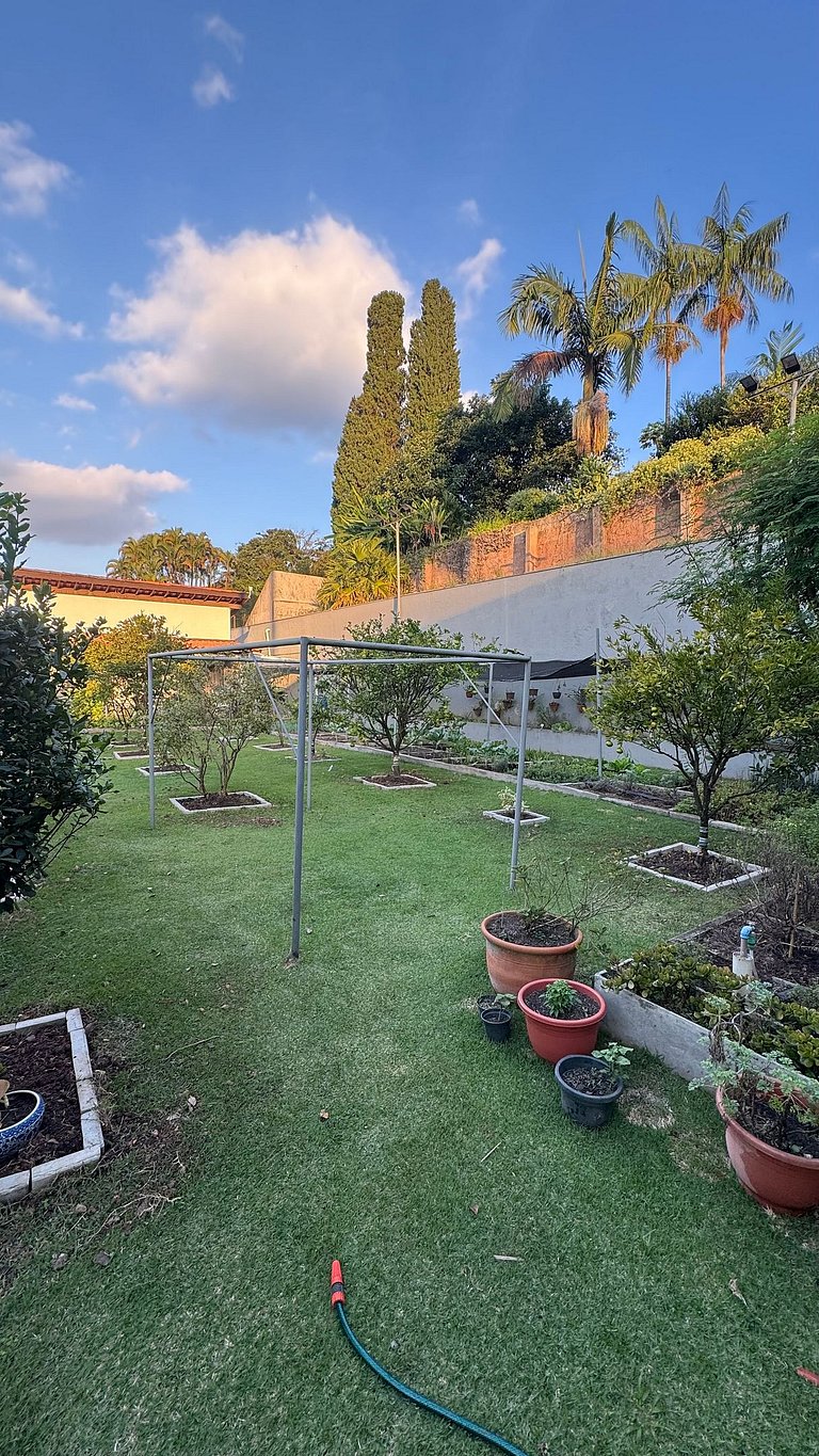 Casa em condomínio fechado - Granja Viana