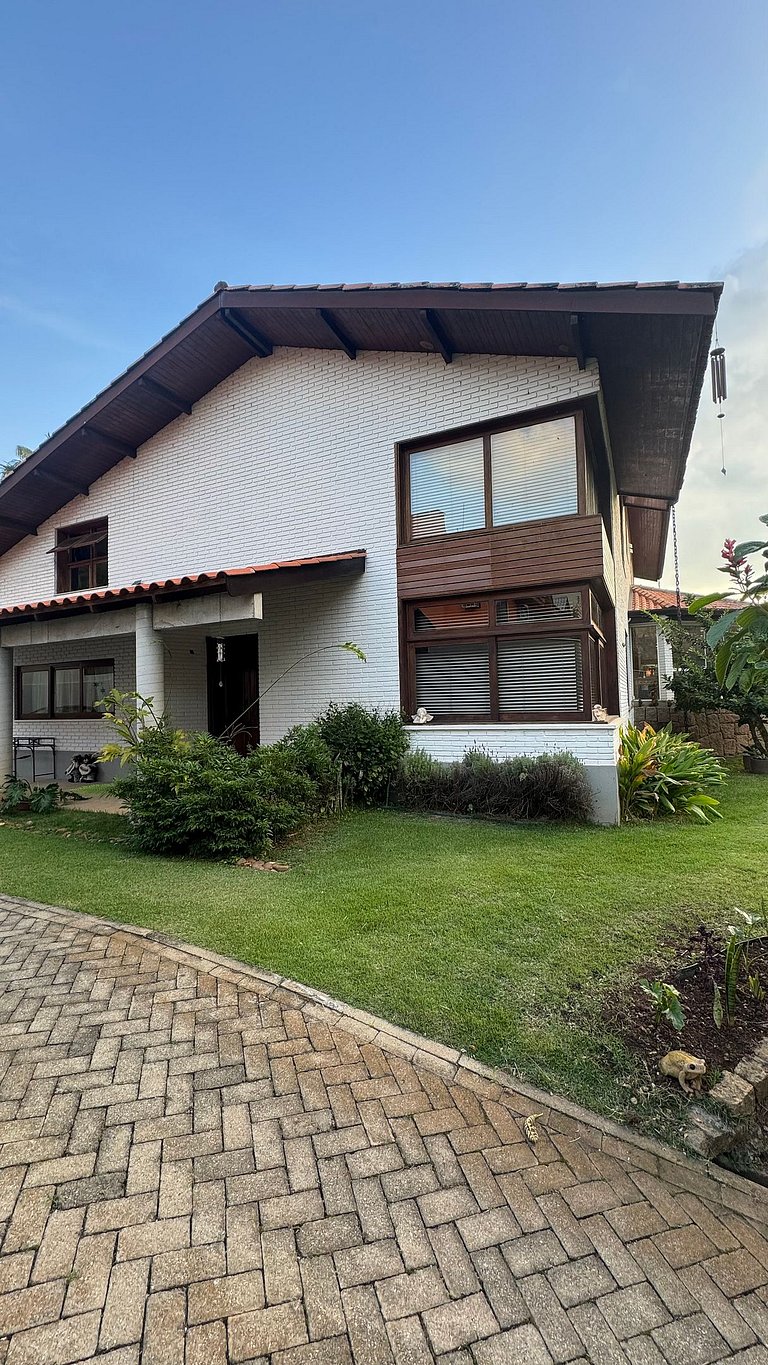 Casa em condomínio fechado - Granja Viana