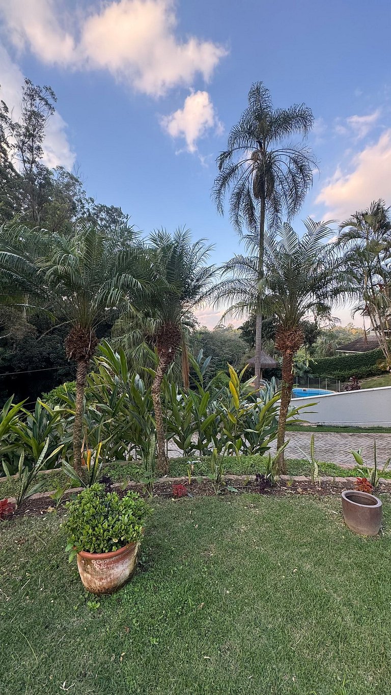 Casa em condomínio fechado - Granja Viana