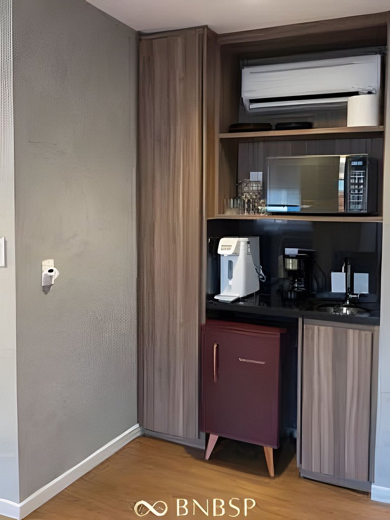 Flat a 1 quadra da Av. Paulista c/ estacionamento